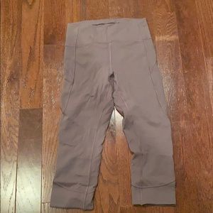 lululemon in movement crop 23 inch